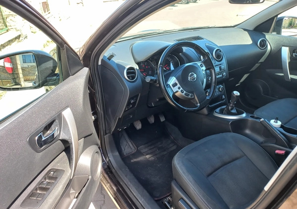 Nissan Qashqai cena 32900 przebieg: 165000, rok produkcji 2011 z Białobrzegi małe 79